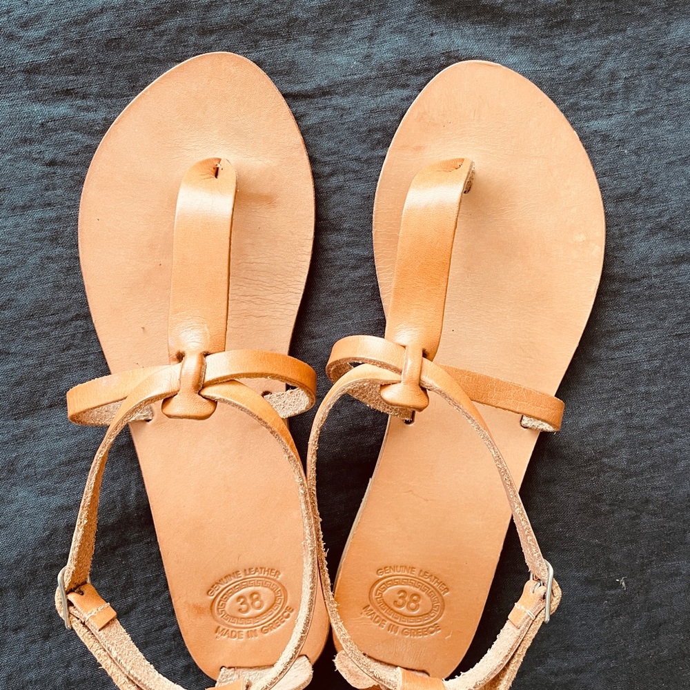 100% Leather Brown T-strap Sandals size US 7.5/8 Euro 38. Made in Greece.